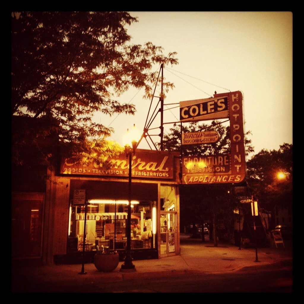 Cole's Appliance & Furniture Co.