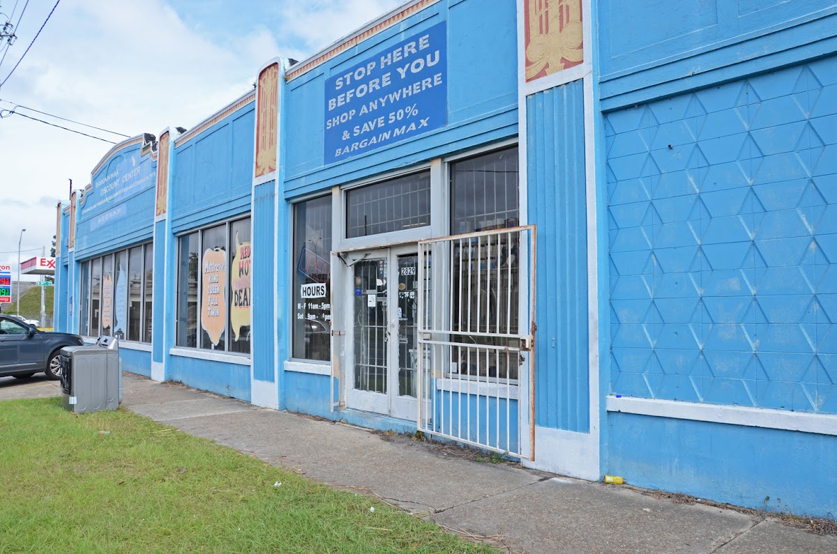 Bargain Max Discount Center