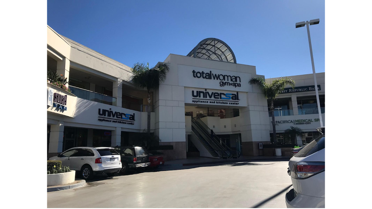 Universal Appliance and Kitchen Center