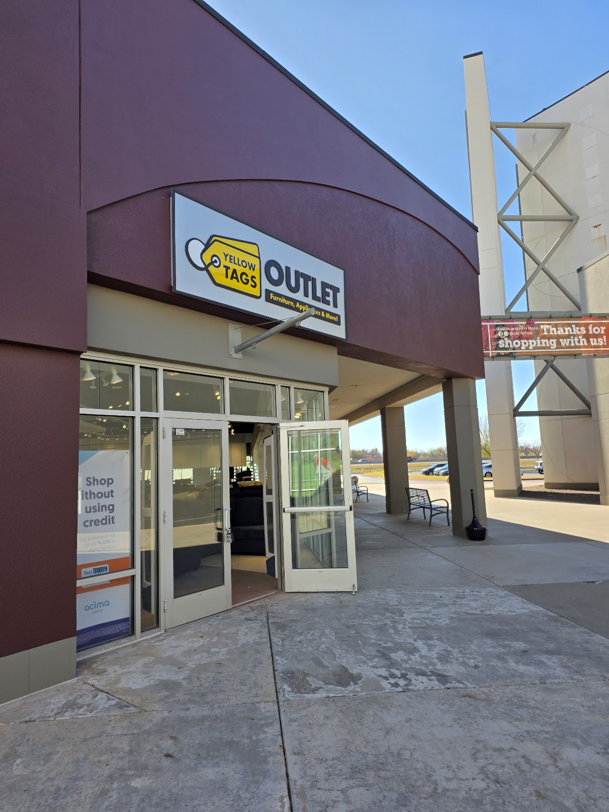 Yellow Tags Outlet | Appliances & Furniture Store
